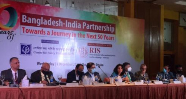 Speakers at a discussion on the Indo-Bangla relationship at a city hotel yesterday, December 1, 2021. Photo Collected