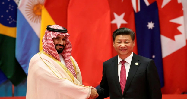 Chinese President Xi Jinping shakes hands with Saudi Arabia's Deputy Crown Prince Mohammed bin Salman during the G20 Summit in Hangzhou, Zhejiang province, China on September 4, 2016 Photo: Reuters