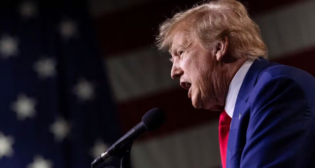 Republican presidential candidate and former U.S. President Donald Trump speaks during a rally in Reno, Nevada, U.S. December 17, 2023. REUTERS/Carlos Barria/File Photo