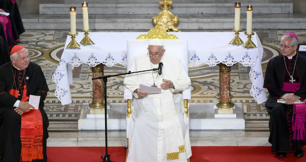 Francis has urged European countries to be humane towards migrants, as far-right nativist parties gain in popularity across the continent