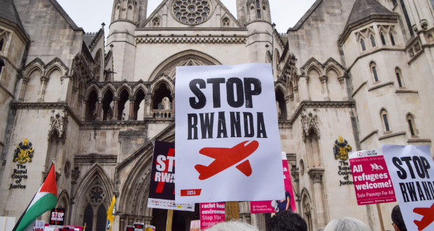 Demonstrators protest agains the government’s Rwanda deportation scheme outside the Royal Courts of Justice in London in September 2022. Photograph: Vuk Valcic/Zuma Press Wire/REX/Shutterstock