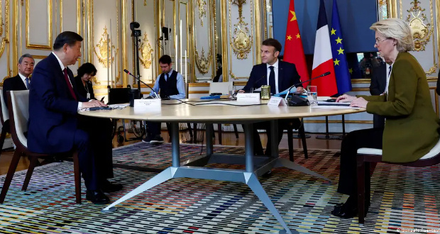 The Chinese president was pressed on Ukraine and trade issues during talks in ParisImage: Gonzalo Fuentes/AP/picture alliance