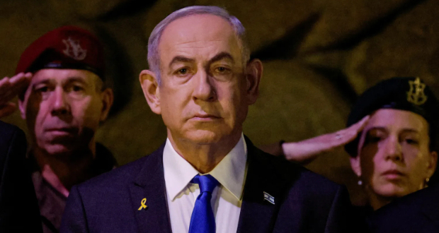 Israeli Prime Minister Benjamin Netanyahu attends a wreath-laying ceremony marking Holocaust Remembrance Day in the Hall of Remembrance at Yad Vashem, the World Holocaust Remembrance Center, in Jerusalem, May 6, 2024. REUTERS/Amir Cohen/Pool/File Photo
